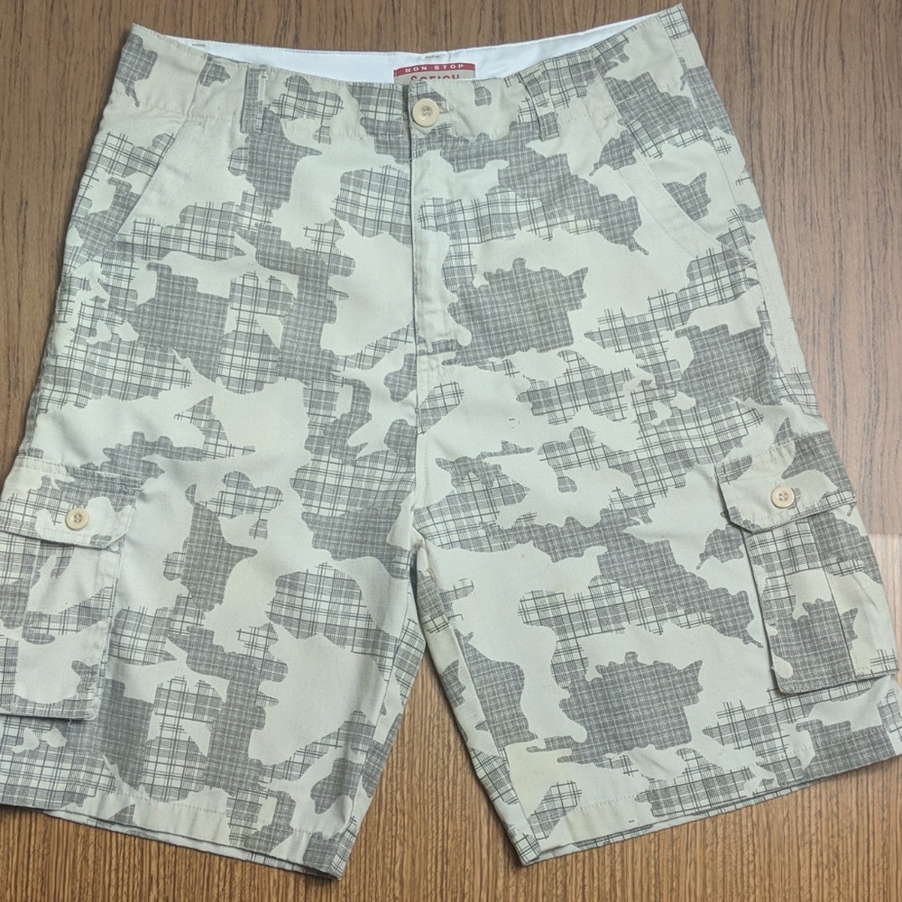 Sofich map cargo shorts